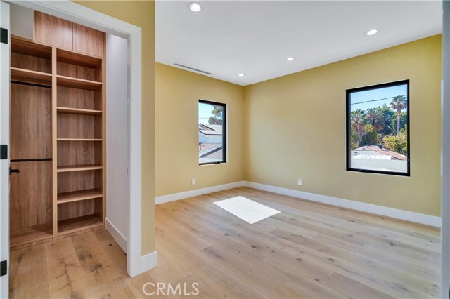 Detail Gallery Image 35 of 57 For 13838 Milbank St, Sherman Oaks,  CA 91423 - 4 Beds | 4 Baths