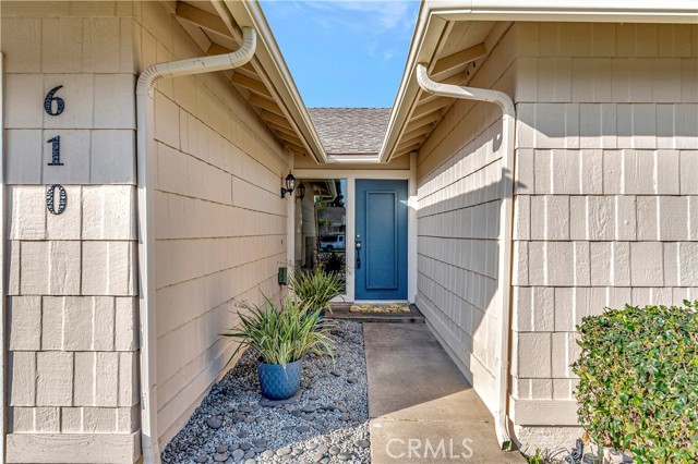 Detail Gallery Image 2 of 20 For 610 S Dennis, Santa Ana,  CA 92704 - 4 Beds | 2 Baths