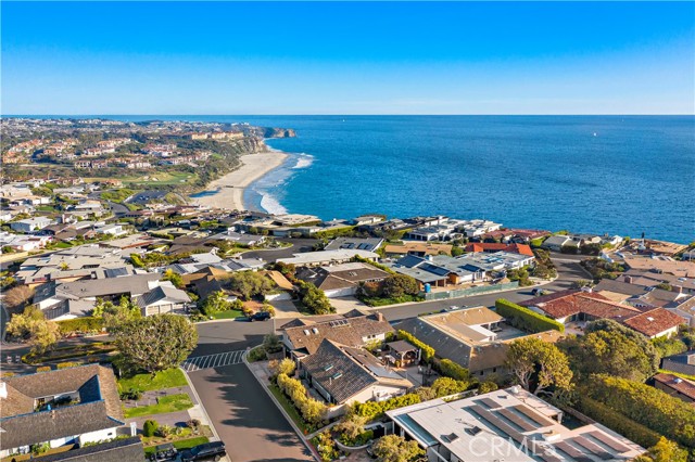 Detail Gallery Image 28 of 31 For 4 Monarch Bay Dr, Dana Point,  CA 92629 - 4 Beds | 3/1 Baths