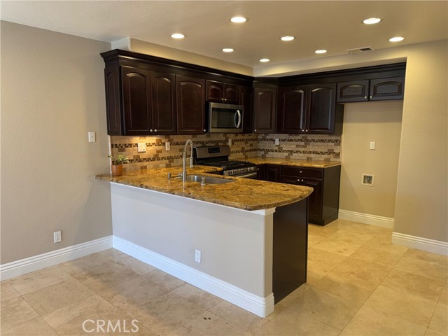 Detail Gallery Image 10 of 27 For 29396 via Napoli, Laguna Niguel,  CA 92677 - 3 Beds | 2/1 Baths