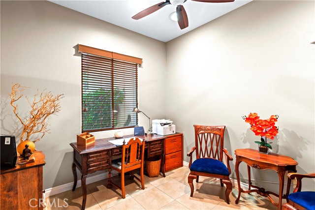 79 Sedona Court, Palm Desert CA: https://media.crmls.org/medias/99f10293-87d0-4509-a279-96d1989c28e9.jpg