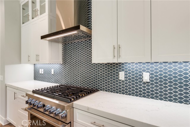 Detail Gallery Image 8 of 31 For 6532 Canyon Oaks Dr, Simi Valley,  CA 93063 - 4 Beds | 3/1 Baths