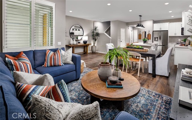 Detail Gallery Image 3 of 36 For 4192 S S. Limecrest Paseo #39,  Ontario,  CA 91761 - 3 Beds | 2/1 Baths