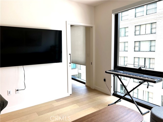 Detail Gallery Image 15 of 38 For 400 S Broadway #811,  Los Angeles,  CA 90013 - 1 Beds | 1 Baths