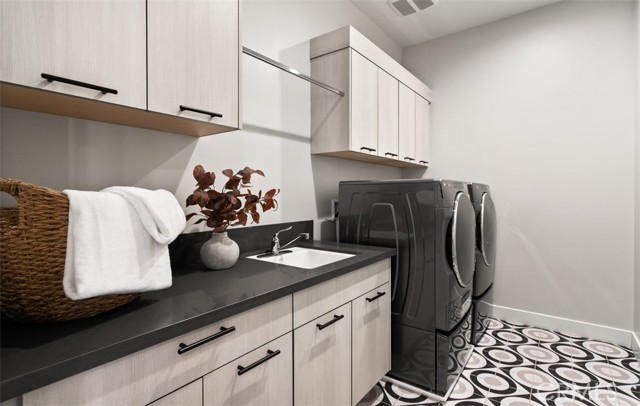 224 Clear Falls, Irvine CA: https://media.crmls.org/medias/99f3019f-d4be-4856-b356-bb691682481c.jpg