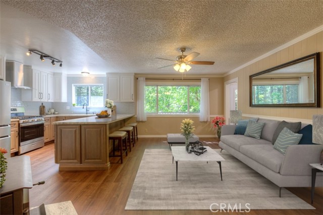 Detail Gallery Image 5 of 53 For 6125 Desabla Ln, Magalia,  CA 95954 - 3 Beds | 2 Baths