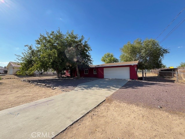 Detail Gallery Image 1 of 14 For 18392 Sumac Ave, Hesperia,  CA 92345 - 2 Beds | 2 Baths