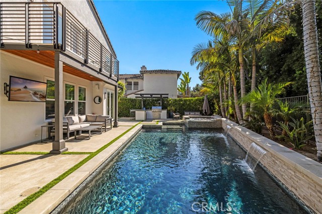 106 Plaza Via Sol, San Clemente CA: https://media.crmls.org/medias/99f48a20-a618-4cdd-a894-4d9e9c6da725.jpg