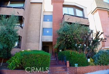 Detail Gallery Image 17 of 17 For 4675 Willis, Sherman Oaks,  CA 91403 - 2 Beds | 2 Baths