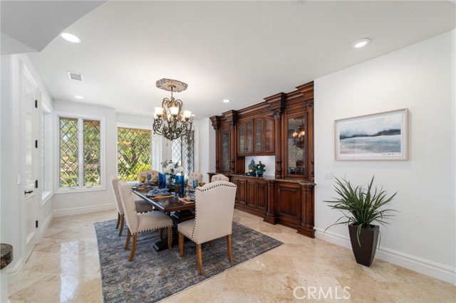 45200 Oak Manor Ct, Temecula CA: https://media.crmls.org/medias/99f4f20a-377d-4043-86a3-4a5dfd251f29.jpg