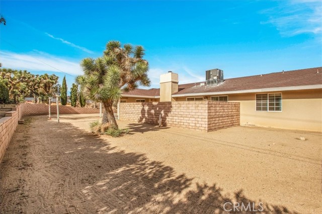 Detail Gallery Image 40 of 58 For 56833 Hidden Gold Dr, Yucca Valley,  CA 92284 - 3 Beds | 2 Baths