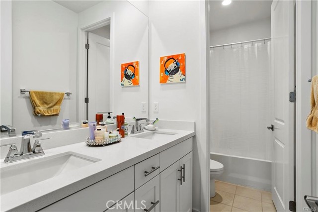 14432 Windfall Lane, Huntington Beach CA: https://media.crmls.org/medias/99f7f908-78e1-4242-9c0f-2b5510c494a7.jpg