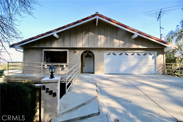 5288 Medina Rd, Woodland Hills, CA 91364