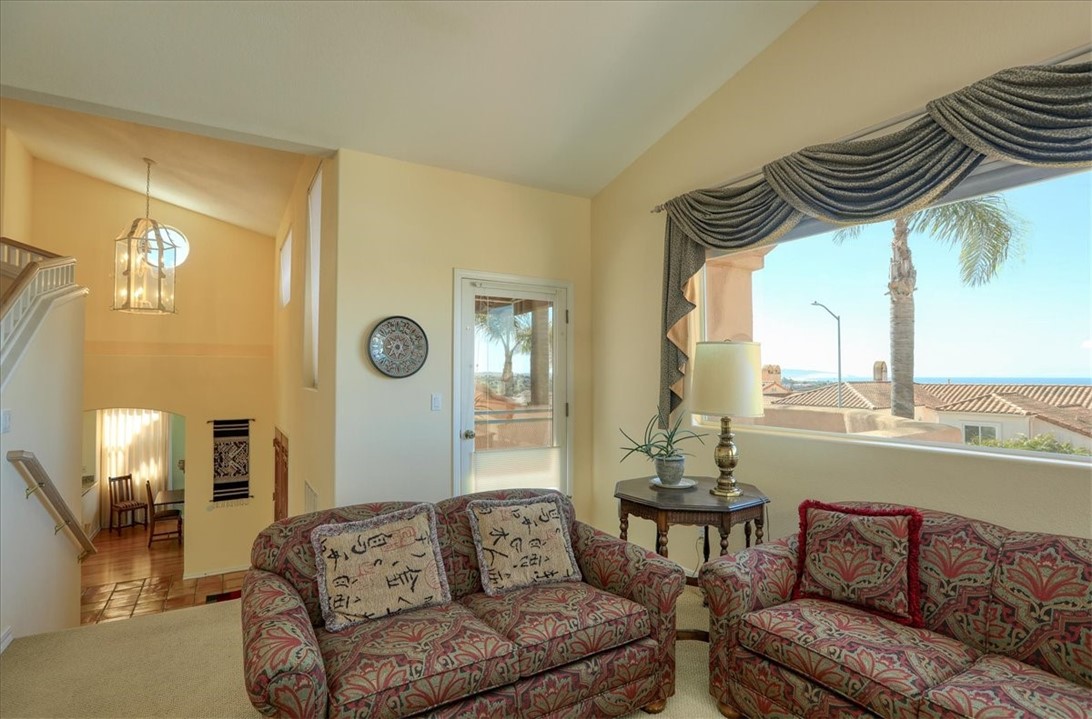 Detail Gallery Image 36 of 53 For 64 Whitecap St, Pismo Beach,  CA 93449 - 3 Beds | 2/1 Baths