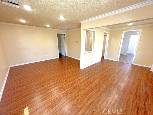 Detail Gallery Image 1 of 10 For 3709 W 109th St a,  Inglewood,  CA 90303 - 3 Beds | 1/1 Baths