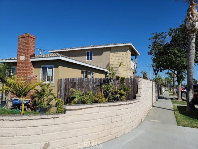 21826 Clarkdale Avenue Hawaiian Gardens, California This Beautiful New Construction 3 Bedroom & 2 Bathroom Home has been completely remodeled. It looks and feels like a brand new house. The Huge Livingroom has mountain and rooftop views. The Master Bedroom even has a Balcony large enough to accommodate outdoor furniture. Centrally located near shopping, restaurants and parks. Easy access to 605 FWY without being too close. In the ABC School District with Highly Nationally Ranked Whitney High School. Home includes New Quartz Counters, New Cabinets throughout, New Carpet, New Paint, New Windows, New Doors and New Fixtures. Even the Garage is new construction.