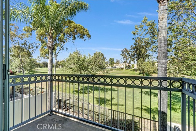 Detail Gallery Image 3 of 54 For 27 via Floria, Rancho Santa Margarita,  CA 92688 - 3 Beds | 2/1 Baths
