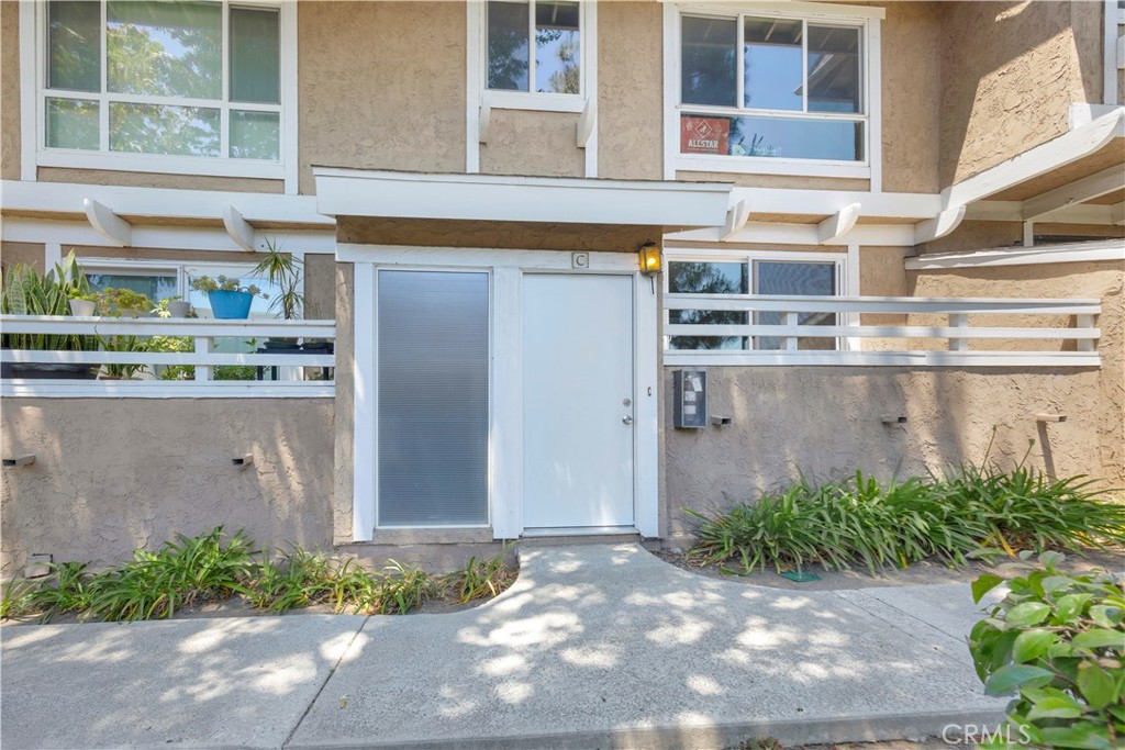917 W Imperial #59