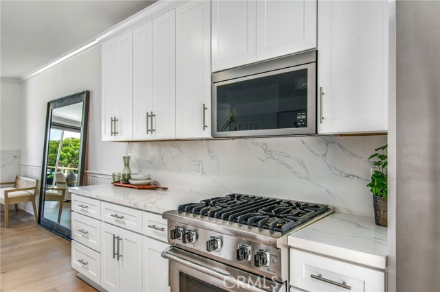 621 Lido Park Drive, Newport Beach CA: https://media.crmls.org/medias/99fa294c-9709-4c0a-9a22-a77507f77360.jpg