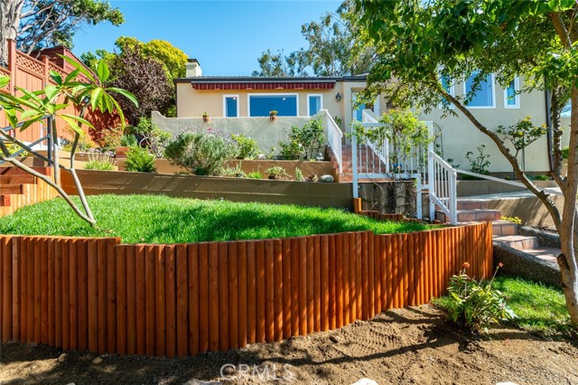 Detail Gallery Image 43 of 58 For 1404 Corona Dr, Glendale,  CA 91205 - 4 Beds | 2/1 Baths