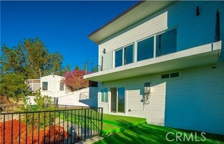 3728 Berry Drive, Studio City CA: https://media.crmls.org/medias/99fce1c5-bb35-41e0-aff7-98878cbdee59.jpg