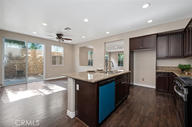 Detail Gallery Image 11 of 40 For 12584 Montaivo Ln, Corona,  CA 91752 - 4 Beds | 2/1 Baths