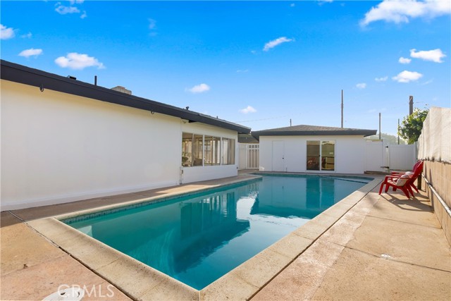 17321 Merit Avenue, Gardena CA: https://media.crmls.org/medias/99fd1687-b8c9-4558-bb14-581bef28fdb5.jpg