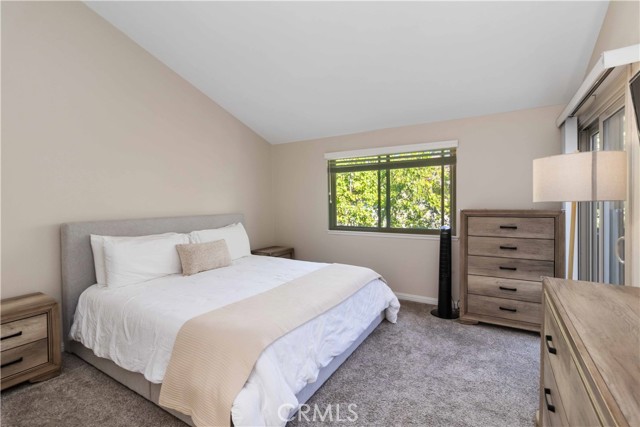 Detail Gallery Image 11 of 21 For 2421 Chandler Ave #2,  Simi Valley,  CA 93065 - 2 Beds | 2/1 Baths