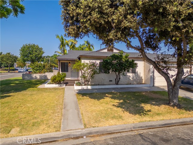 Detail Gallery Image 1 of 1 For 9659 Poinciana St, Pico Rivera,  CA 90660 - 3 Beds | 1 Baths