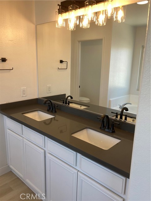 Detail Gallery Image 18 of 30 For 14423 Chipolte Ct, Adelanto,  CA 92301 - 5 Beds | 2/1 Baths