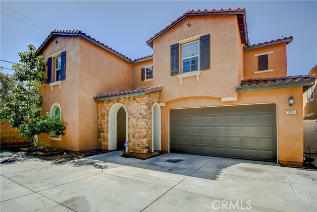 1855 W Willow Avenue, Anaheim CA: https://media.crmls.org/medias/99fe3250-91ff-4e0e-b57b-9827d6747268.jpg