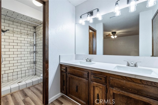 Detail Gallery Image 16 of 20 For 1629 Willow, Clovis,  CA 93612 - 2 Beds | 1/1 Baths