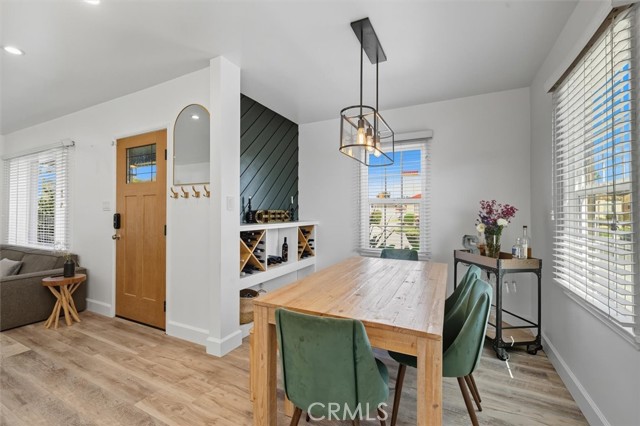 Detail Gallery Image 13 of 44 For 5030 W 130th, Hawthorne,  CA 90250 - 4 Beds | 2 Baths