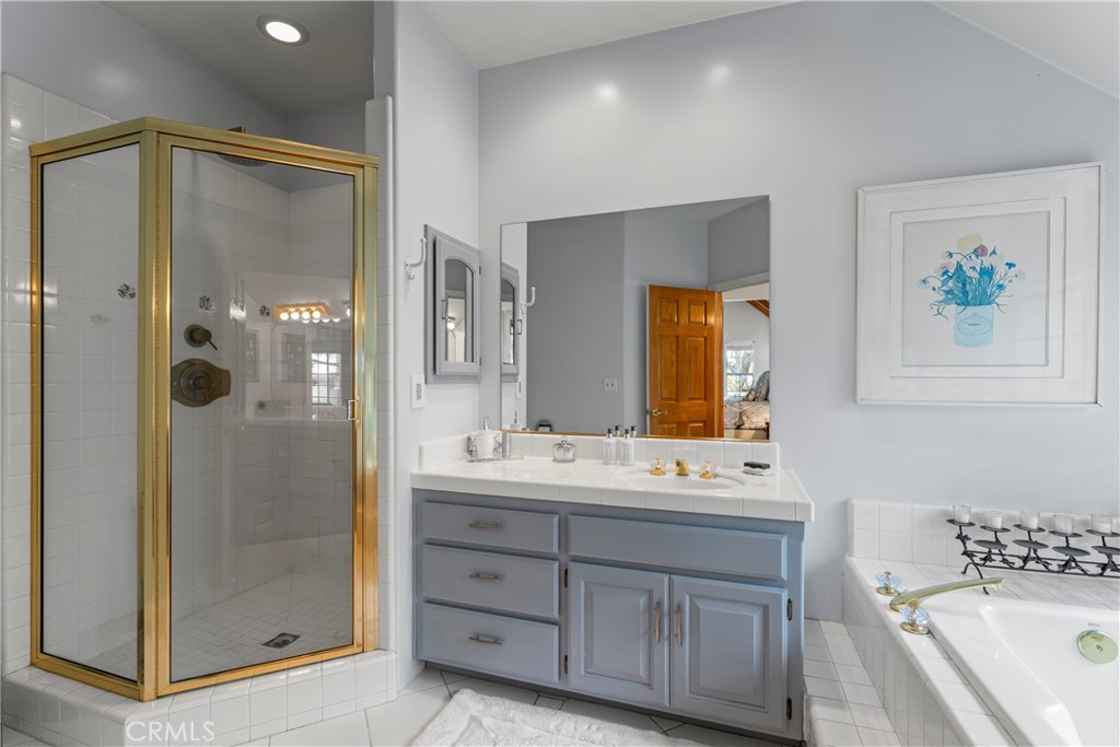 MLS #IG25237786 image #32