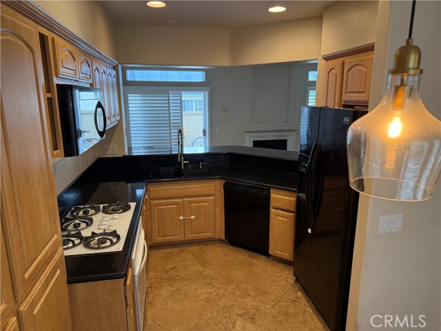 43 Via Madera, Rancho Santa Margarita CA: https://media.crmls.org/medias/99fea192-6ddd-4a05-b09b-9a5ef50dd53b.jpg
