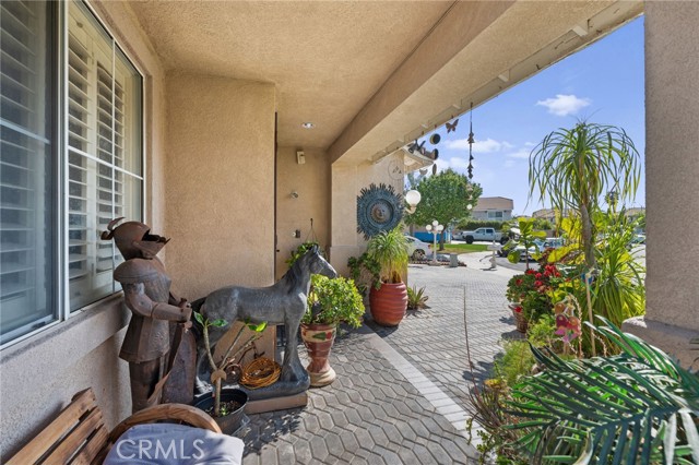 Detail Gallery Image 6 of 55 For 12639 Thoroughbred Ct, Corona,  CA 92880 - 5 Beds | 4 Baths