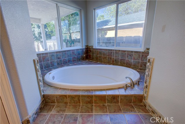 Detail Gallery Image 37 of 52 For 148 E 23rd, Merced,  CA 95340 - 3 Beds | 2 Baths