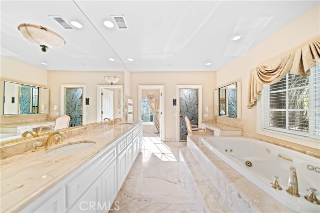 Detail Gallery Image 44 of 74 For 1161 N Coyote, Orange,  CA 92869 - 5 Beds | 5/1 Baths