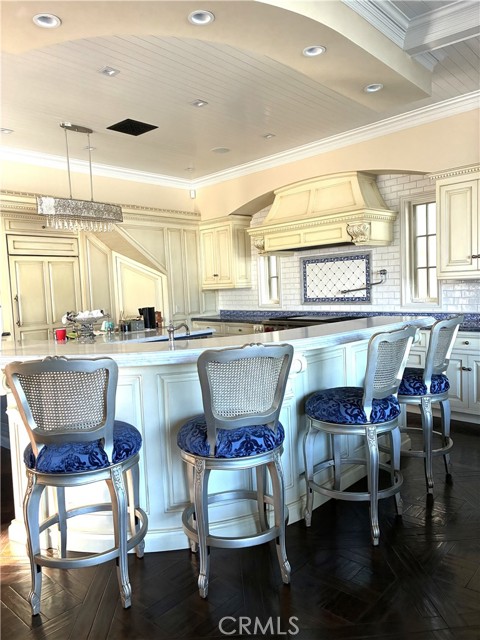 59 Rivo Alto Canal, Long Beach CA: https://media.crmls.org/medias/9a00fdce-a50c-426a-929f-884389719106.jpg