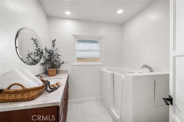 Image 14 of 45 For 2314 Oakmont Avenue