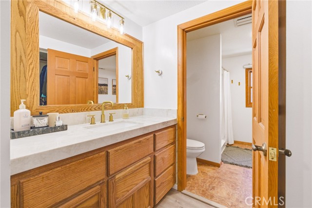 Detail Gallery Image 23 of 60 For 1137 Edna, Wrightwood,  CA 92397 - 5 Beds | 3 Baths