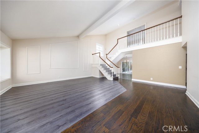 29 Farragut, Irvine CA: https://media.crmls.org/medias/9a050d4b-3a35-49cf-b9bc-09337d4d429f.jpg