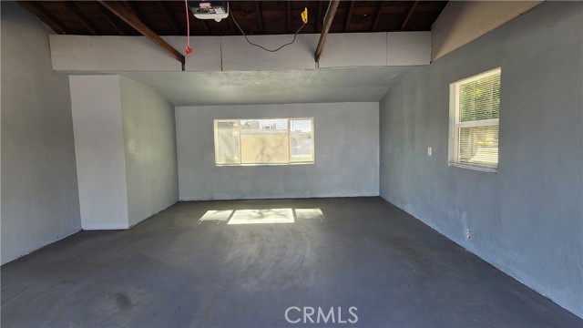 Detail Gallery Image 33 of 35 For 2045 S Cypress Ave, Ontario,  CA 91762 - 3 Beds | 2 Baths