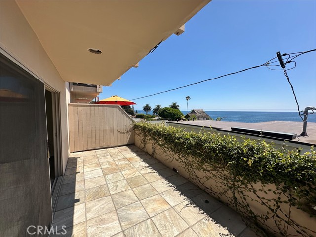 2037 Coast Hwy, Laguna Beach CA: https://media.crmls.org/medias/9a058a07-da31-4f72-b95a-1ad419fa9d4f.jpg