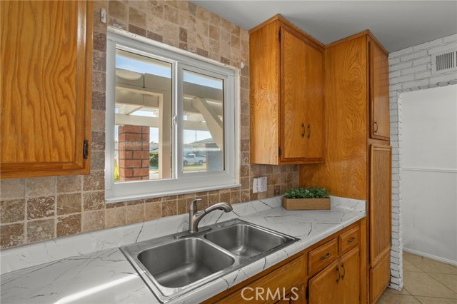 Detail Gallery Image 11 of 30 For 14829 Gagely Dr, La Mirada,  CA 90638 - 3 Beds | 2 Baths