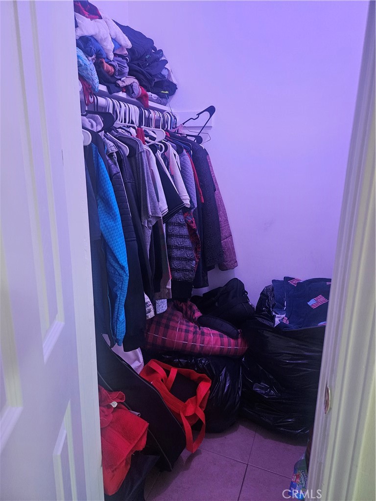 https://media.crmls.org/medias/9a075251-0b86-4666-841f-63303e77b9f9.jpg?preset=X-Large