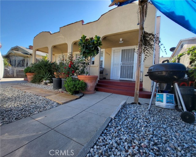 1048 W 62nd Street, Los Angeles, CA, 90044 1048 W 62nd Street, Los Angeles, CA, 90044