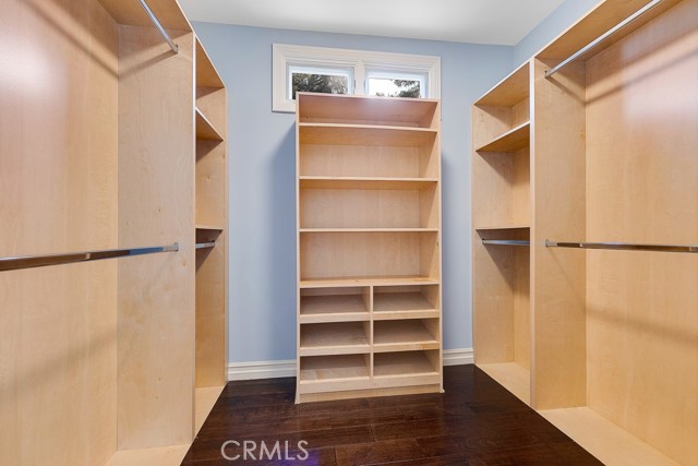 17232 Quesan Place, Encino CA: https://media.crmls.org/medias/9a078877-cce9-4690-82cd-527f80869e76.jpg