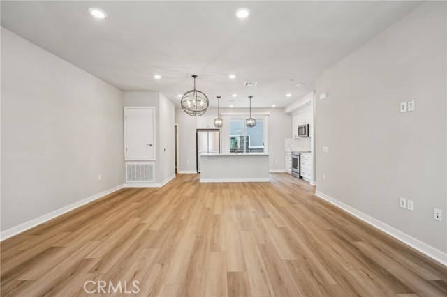 1475 Sandbar Lane, San Pedro CA: https://media.crmls.org/medias/9a07986e-3766-4c41-b5a8-6dfd984a7d4b.jpg
