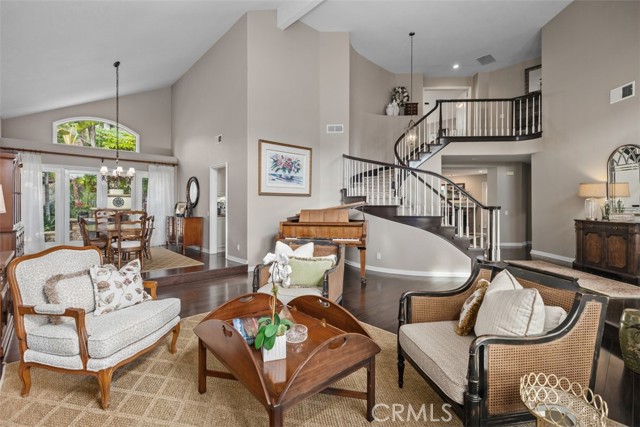 Detail Gallery Image 8 of 48 For 22432 Rosebriar, Mission Viejo,  CA 92692 - 5 Beds | 3 Baths